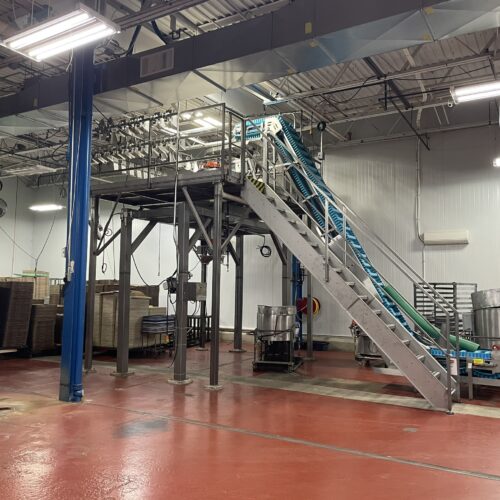 Ishida (14) Head Combination Scale with Ceia Drop Thru Metal Detector and Belt Type Elevator with Platform