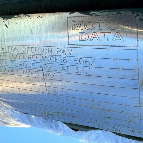 1,400 Gallon Capacity Roben Vertical Jacketed Agitated S/S Mix Tank