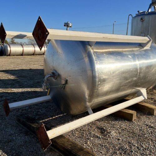 1,400 Gallon Capacity Roben Vertical Jacketed Agitated S/S Mix Tank