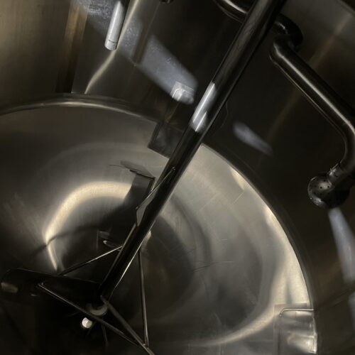 Blast Stainless Steel Cone Bottom Mixing Tank