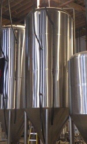 120 BBL Capacity S/S Vertical Jacketed Fermenter Tank