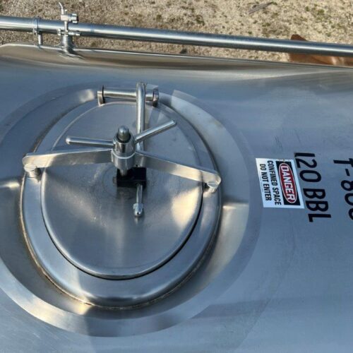 120 Barrel Capacity S/S Vertical Jacketed Fermenter Tank