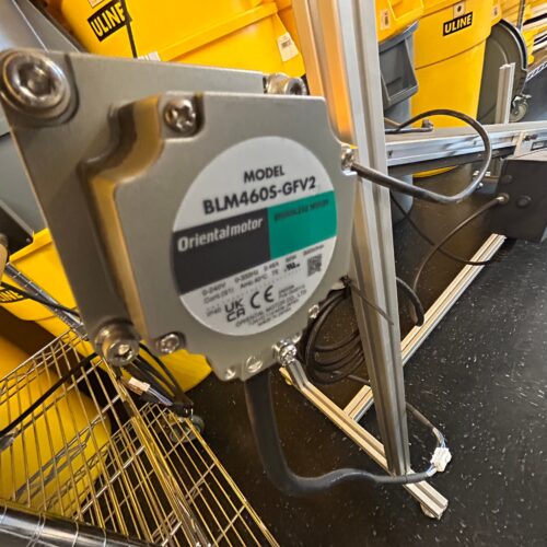 Vevor Model ITC Adjustable, 12 Inch Wide x 62 Inch Long Flat Belt Incline Conveyor