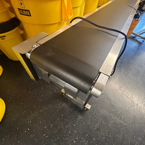 Vevor Model ITC Adjustable, 12 Inch Wide x 56 Inch Long Flat Belt Conveyor