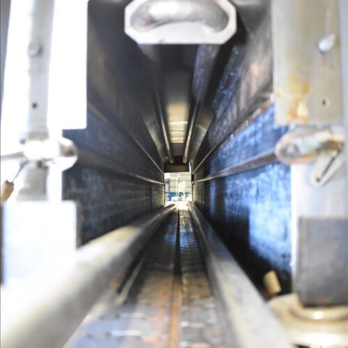 Accraply Model 650VF High Speed 650 CPM Shrink Sleeve Label Applicator with Heat Shrink Tunnel