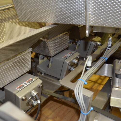 Nvenia Ohlson Model 4M2PIVSS (4) Lane S/S Linear Scale.