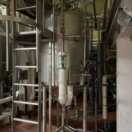 1,235 Liter Berlie-Falco 304L Stainless Steel Vertical Jacketed Pressure Tank