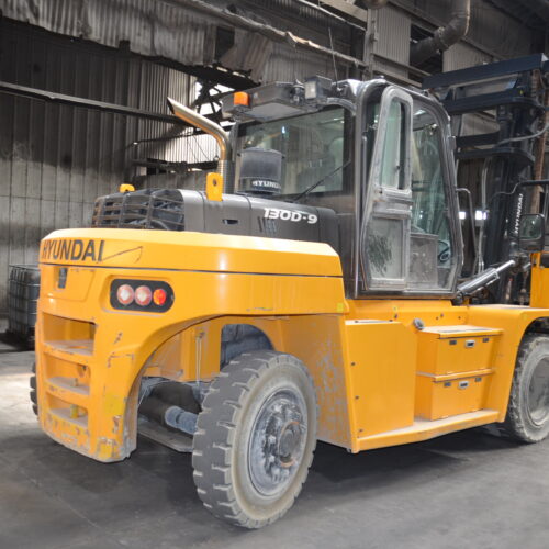 Hyundai Model 130D9 13,000 Pound Capacity Diesel-Powered Forklift Truck