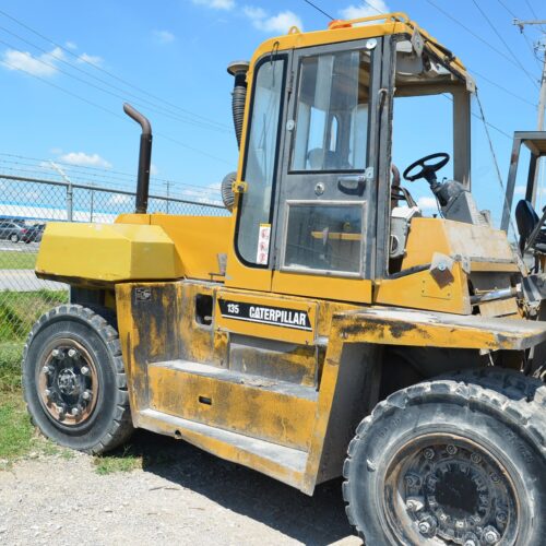 Caterpillar Model DP135 30,000 Pound Capacity Diesel-Powered Forklift Truck