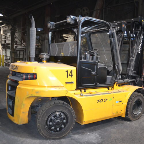 Hyundai Model 70D9 15,500 Pound Capacity Diesel-Powered Forklift Truck