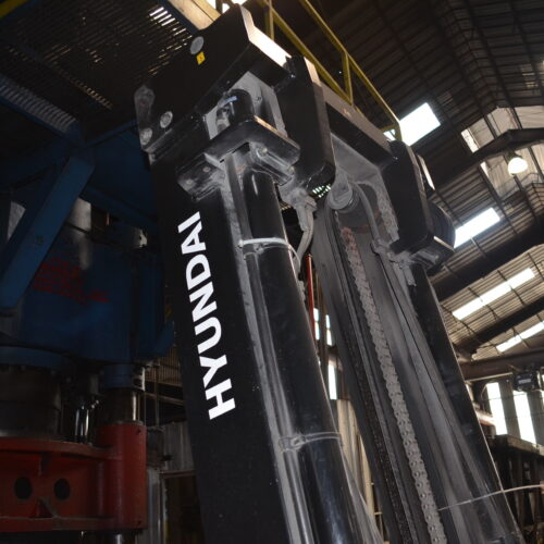 Hyundai Model 70D9 15,500 Pound Capacity Diesel-Powered Forklift Truck