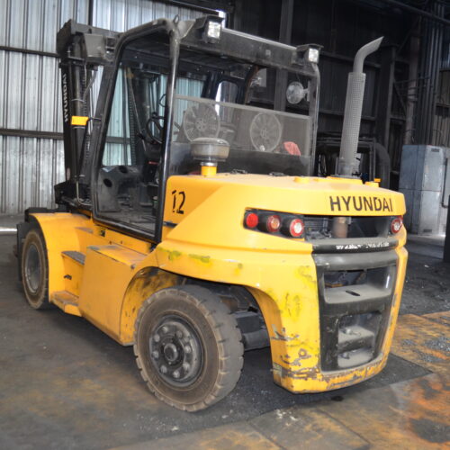 Hyundai Model 70D9 15,500 Pound Capacity Diesel-Powered Forklift Truck