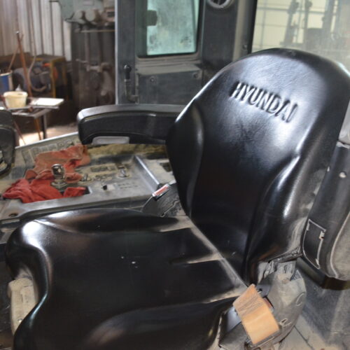 Hyundai Model 70D9 15,500 Pound Capacity Diesel-Powered Forklift Truck,