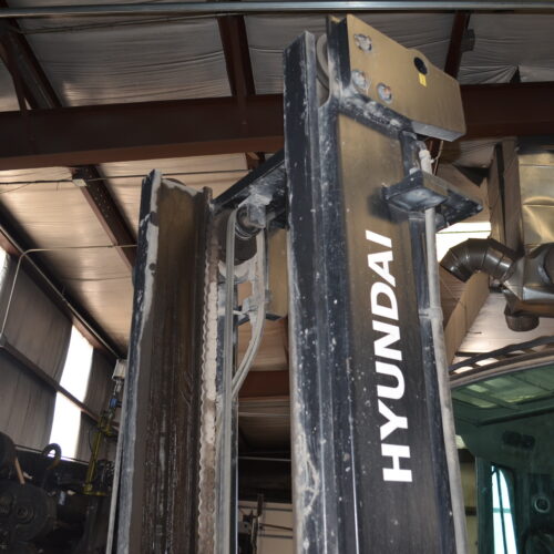 Hyundai Model 70D9 15,500 Pound Capacity Diesel-Powered Forklift Truck,