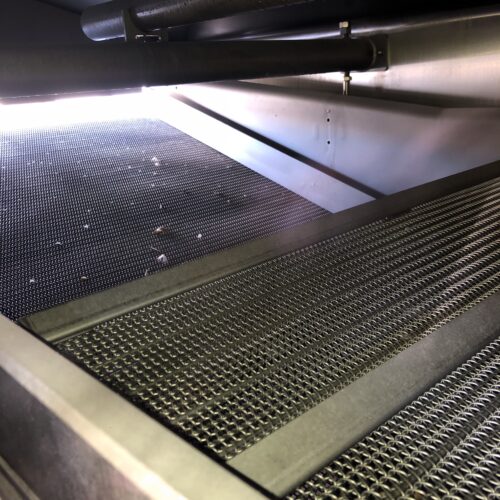 2,200 Pounds Per Hour Heat and Control Model SFF224610 Fryer with Top Hold Down