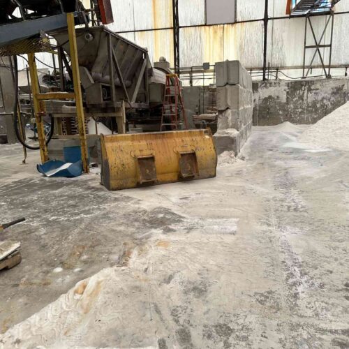 John Deere Model 324K Wheel Loader with 48″ Fork Attachment