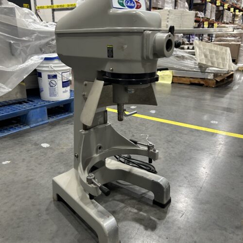 Globe Model SP20 20 Quart Planetary Mixer with Stainless Steel Bowl and Mixer Attachments
