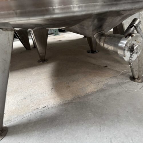 Spagni 1,000 Liter Stainless Steel Vertical Single Wall Tank