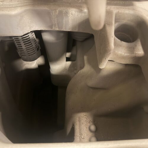 Nilfisk Advance Advenger 2810 Ride-On Floor Scrubber