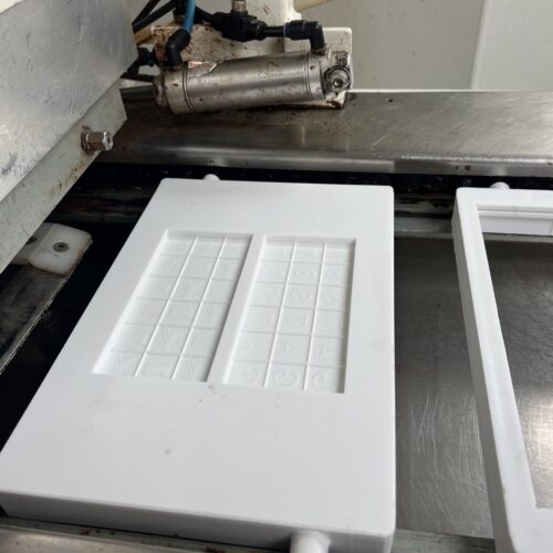 Traveling Head Chocolate Depositor and Tunnel