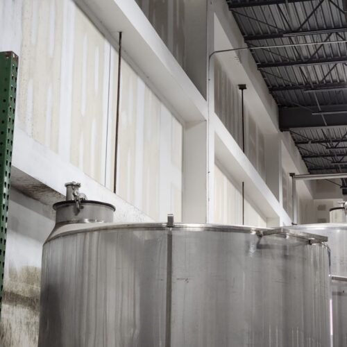 3,000 Gallon Maximum Capacity Mueller Stainless Steel Beverage Tank DF Jacketed