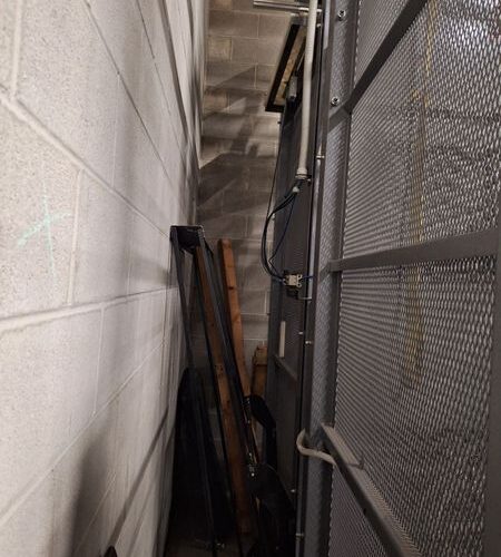 Ska Fab Depalletizer with Associated Conveyors