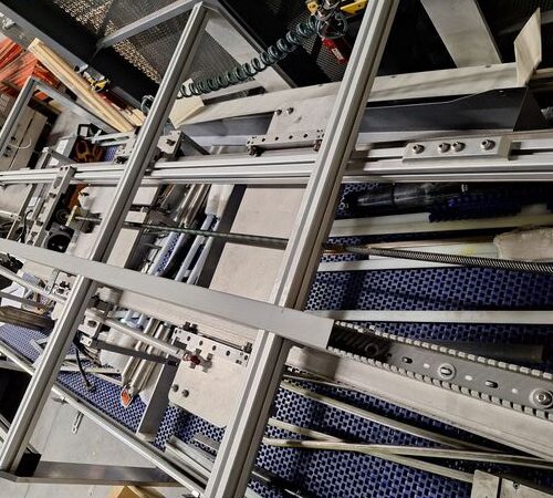 Ska Fab Depalletizer with Associated Conveyors