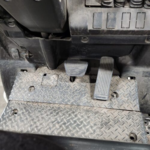 4,690 Lbs. Maximum Capacity Nissan Forklift CTG1B2-970610