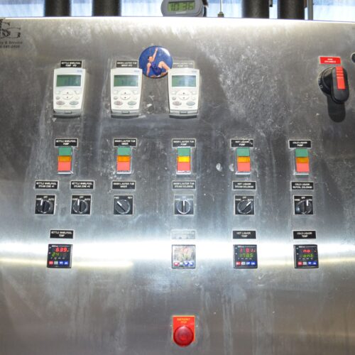 Marks 20 BBL Stainless Steel (2) Vessel Brewhouse System with (2) Centrifugal Pumps, Heat Exchanger, Controls, Pipe Manifold, Operator Platform