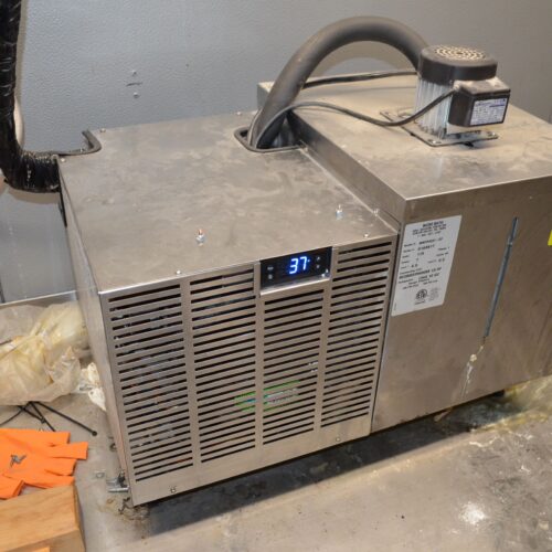 Norlake Approx. 15 Foot x 8 Foot Modular Walk In Cooler with Single Door