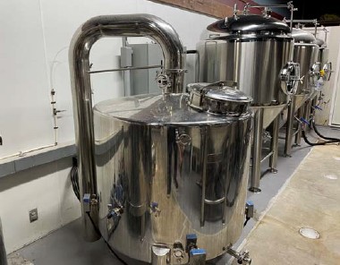 Official Brewing – Brewery Equipment Auction – Stout Brewhouse, Ace Roto-Mold Tank, Fermenters, Glycol Chiller, RO System, Pumps, Misc. Brewing Tools