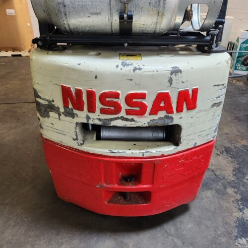 Nissan Optimum 35 CPJ01A18PV Forklift 2,750 Lbs. Maximum Capacity