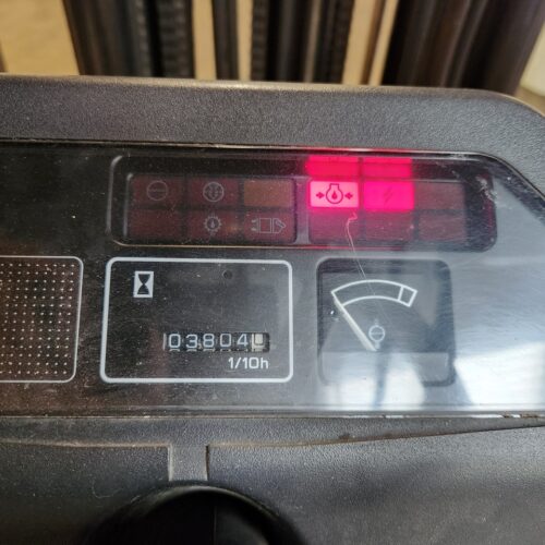 Nissan Optimum 35 CPJ01A18PV Forklift 2,750 Lbs. Maximum Capacity