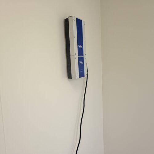 Invacare Reliant Model RPL4501 Electric Patient Lift with Manual Low Base