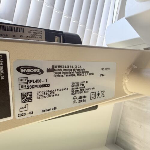 Invacare Reliant Model RPL4501 Electric Patient Lift with Manual Low Base