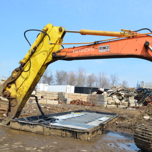 Samsung Model SE350 Diesel Powered Hydraulic Crawler Excavator