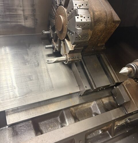Doosan Model Puma 400B CNC Turning Center Heavy Duty Lathe with 12‑Station Turret
