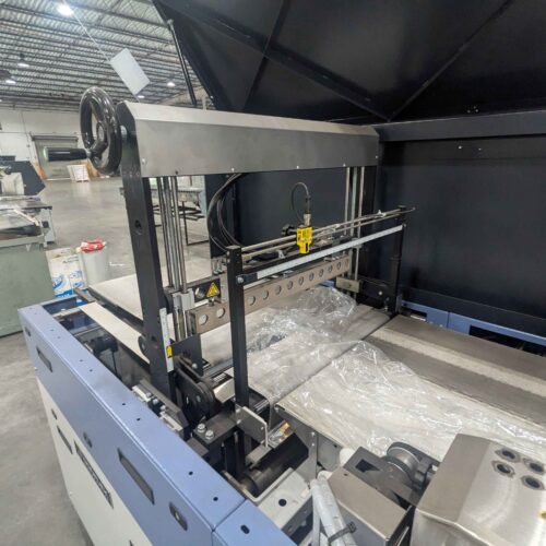 Conflex Model SYNC Continuous Motion Servo Side Seal Overwrapper